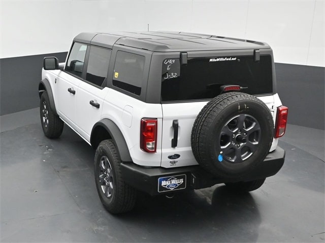 new 2025 Ford Bronco car, priced at $45,970