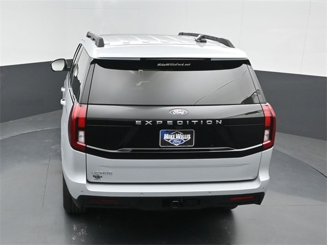 new 2025 Ford Expedition car, priced at $68,210