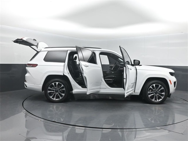 used 2024 Jeep Grand Cherokee L car, priced at $50,988