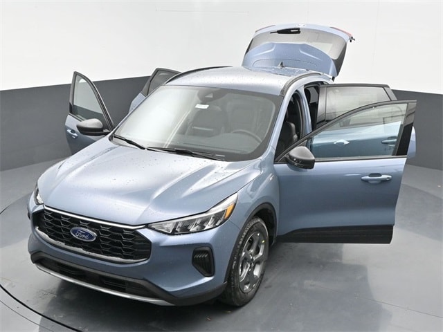 new 2025 Ford Escape car, priced at $31,135