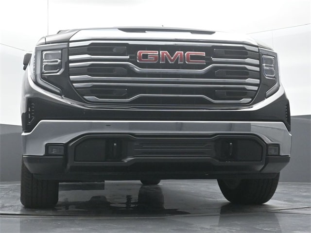 used 2022 GMC Sierra 1500 car, priced at $40,626