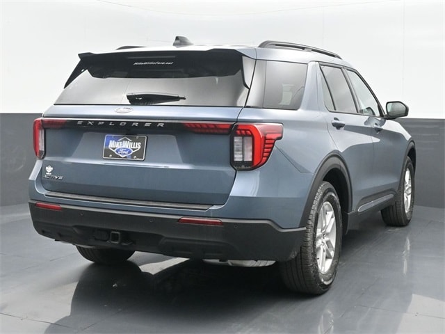 new 2025 Ford Explorer car, priced at $39,945