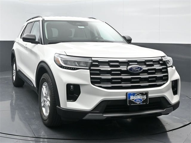 new 2025 Ford Explorer car, priced at $42,605