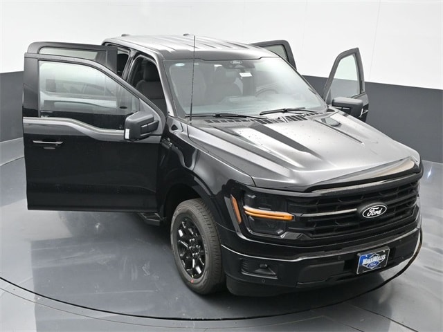 new 2024 Ford F-150 car, priced at $52,595