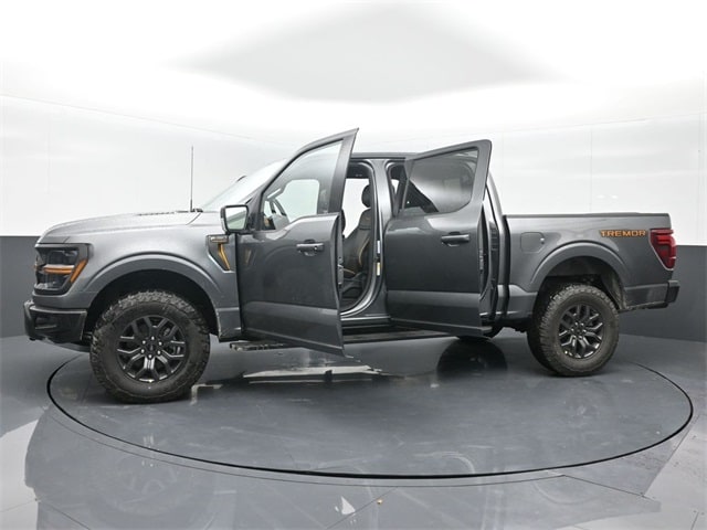 new 2025 Ford F-150 car, priced at $80,610