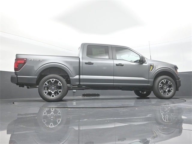 new 2025 Ford F-150 car, priced at $46,722