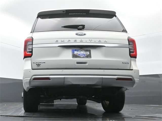 new 2024 Ford Expedition car, priced at $76,930