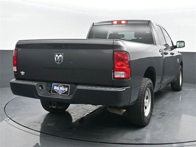 used 2019 Ram 1500 Classic car, priced at $18,554