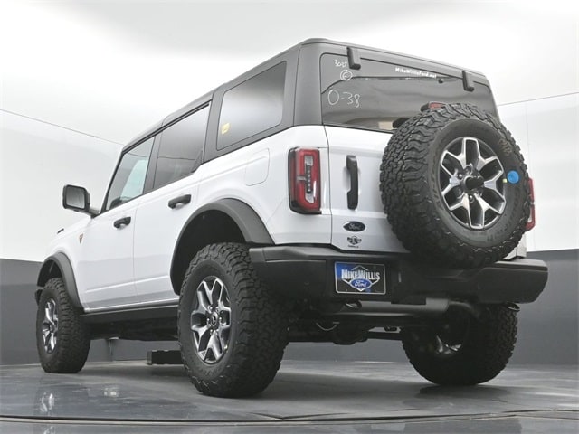 new 2024 Ford Bronco car, priced at $59,685