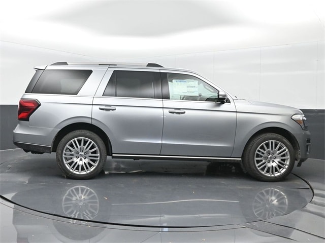 new 2024 Ford Expedition car, priced at $63,400