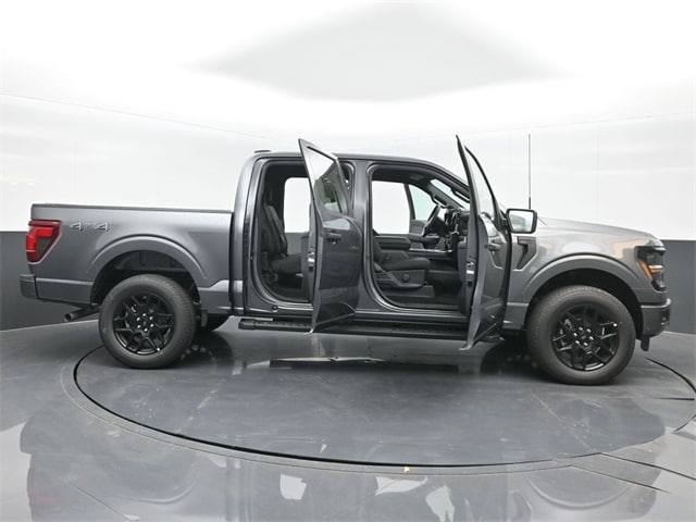 new 2024 Ford F-150 car, priced at $49,552