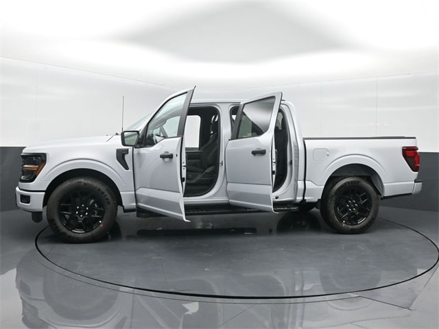 new 2025 Ford F-150 car, priced at $49,365