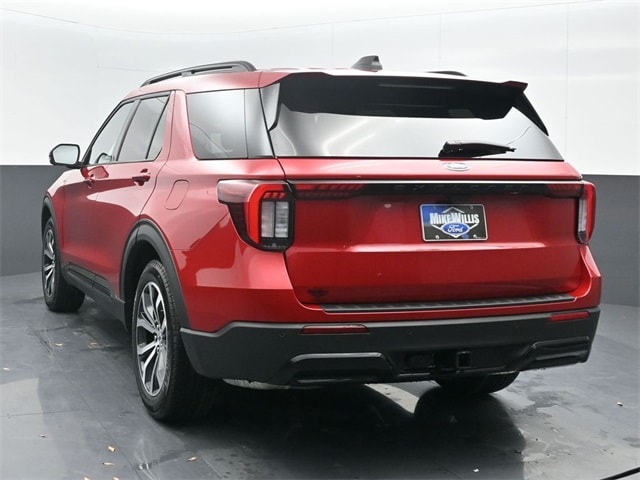 new 2025 Ford Explorer car, priced at $44,705