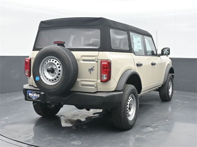 new 2025 Ford Bronco car, priced at $41,280