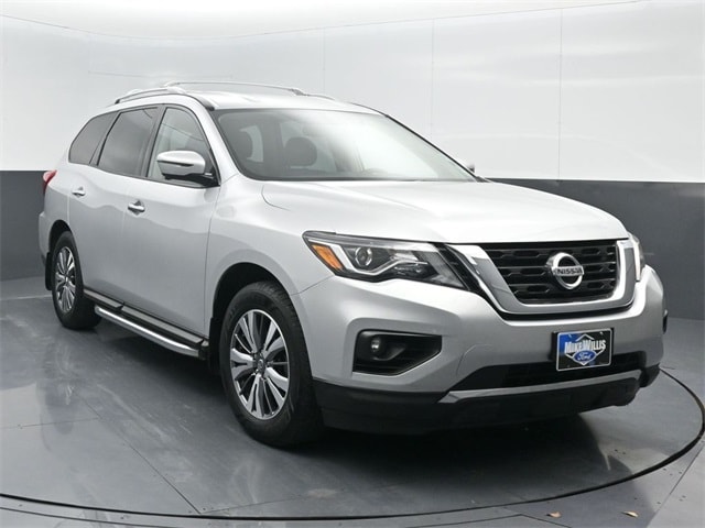 used 2020 Nissan Pathfinder car, priced at $19,474