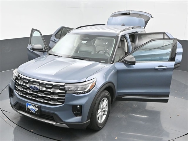 new 2025 Ford Explorer car, priced at $42,205