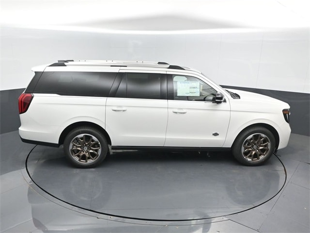 new 2025 Ford Expedition car, priced at $89,845