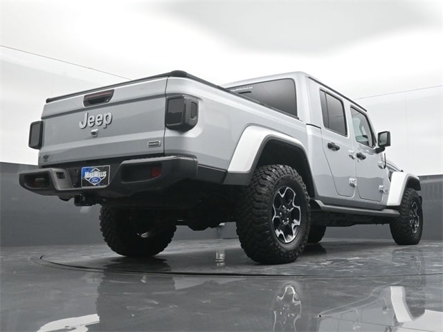 used 2023 Jeep Gladiator car, priced at $35,958