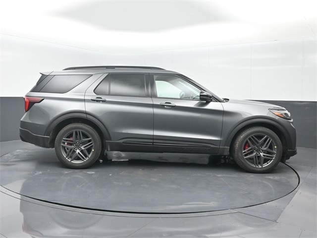 new 2025 Ford Explorer car, priced at $54,365