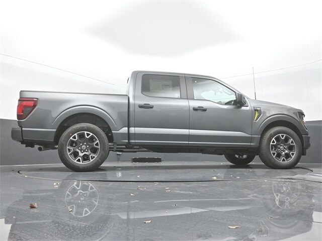 new 2024 Ford F-150 car, priced at $47,045