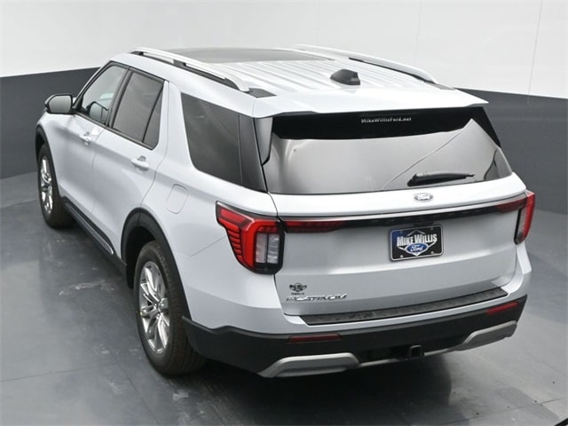 new 2025 Ford Explorer car, priced at $50,345