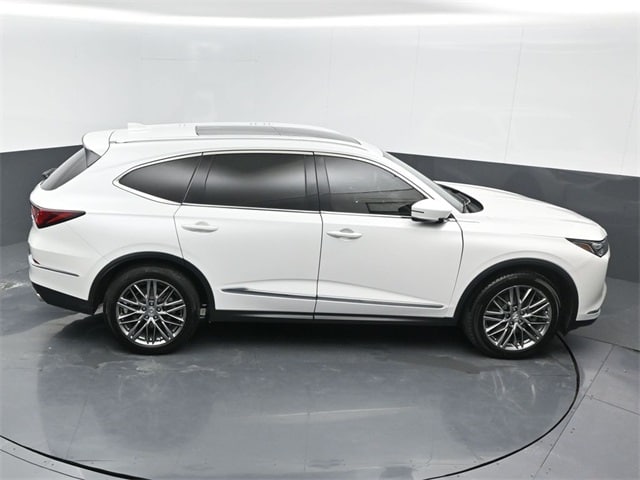 used 2022 Acura MDX car, priced at $39,436