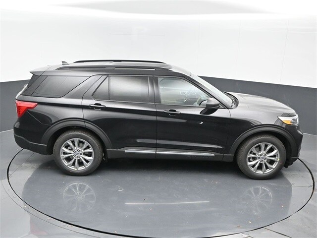 new 2024 Ford Explorer car, priced at $41,075