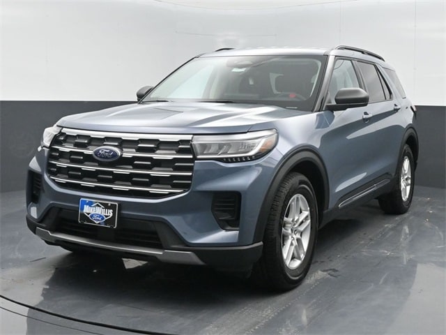 new 2025 Ford Explorer car, priced at $38,345