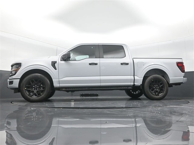 new 2025 Ford F-150 car, priced at $49,365