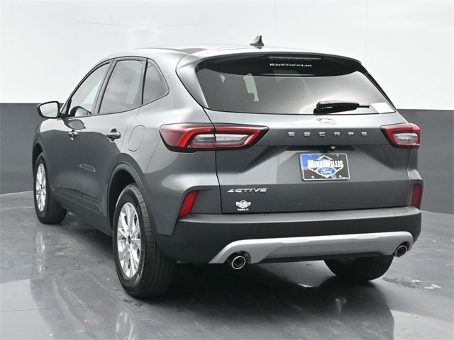 new 2025 Ford Escape car, priced at $29,985