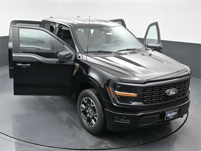 new 2025 Ford F-150 car, priced at $47,031