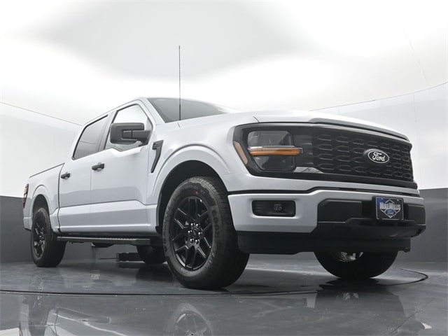 new 2025 Ford F-150 car, priced at $49,365