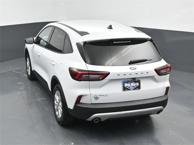 new 2025 Ford Escape car, priced at $27,010