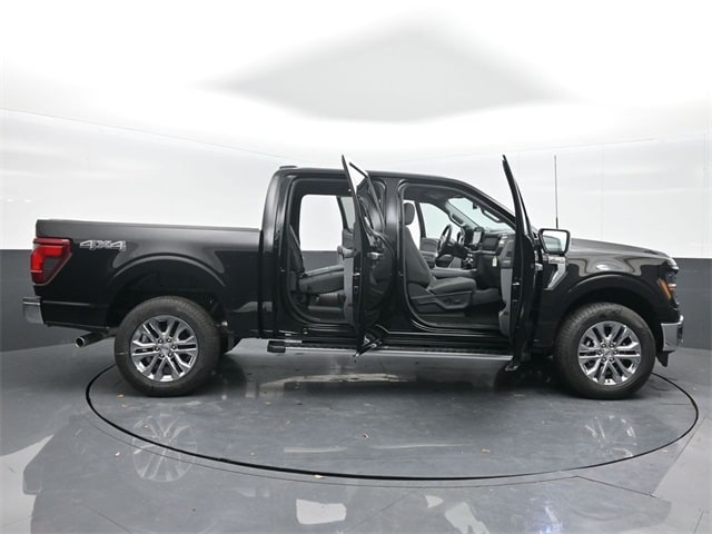 new 2025 Ford F-150 car, priced at $57,817
