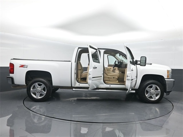used 2014 Chevrolet Silverado 2500HD car, priced at $22,298
