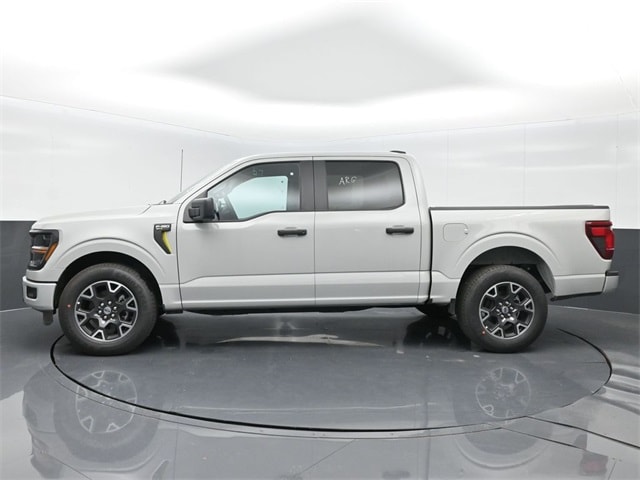 new 2024 Ford F-150 car, priced at $43,014