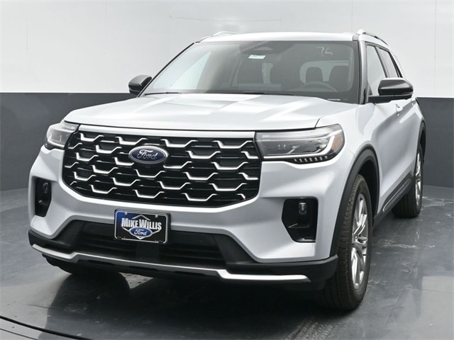 new 2025 Ford Explorer car, priced at $50,345