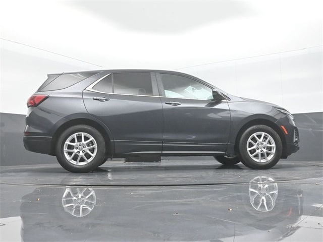 used 2022 Chevrolet Equinox car, priced at $18,417