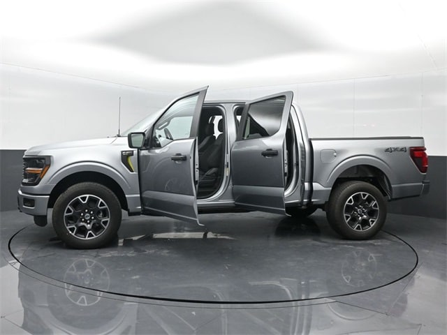 new 2024 Ford F-150 car, priced at $48,824