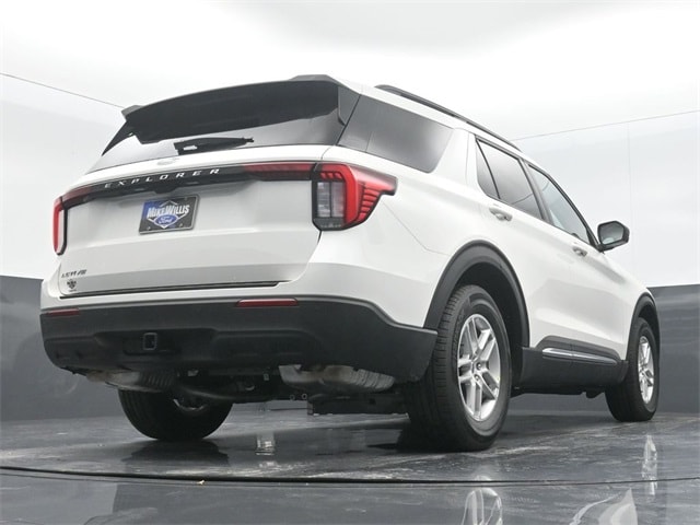 new 2025 Ford Explorer car, priced at $40,245