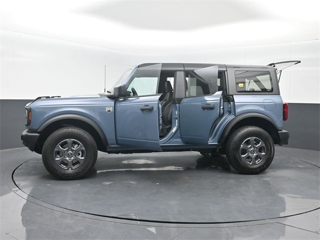 new 2025 Ford Bronco car, priced at $45,095