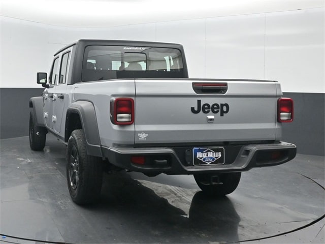 used 2023 Jeep Gladiator car, priced at $32,789