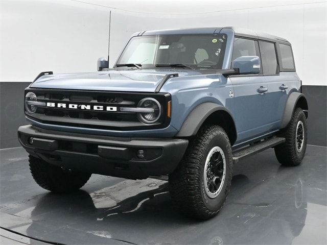 new 2024 Ford Bronco car, priced at $62,250