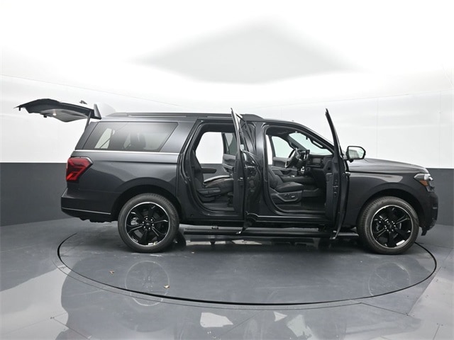 new 2024 Ford Expedition car, priced at $74,465