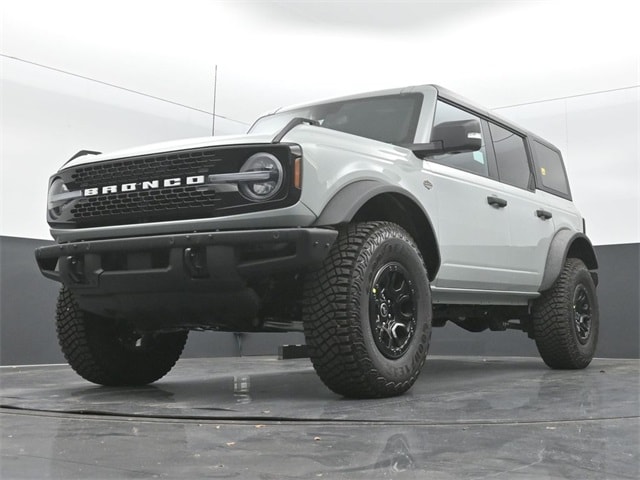 new 2024 Ford Bronco car, priced at $65,075