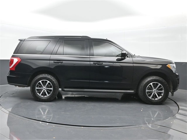 used 2021 Ford Expedition car, priced at $34,998