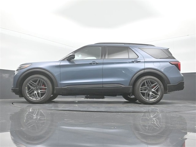 new 2025 Ford Explorer car, priced at $45,075