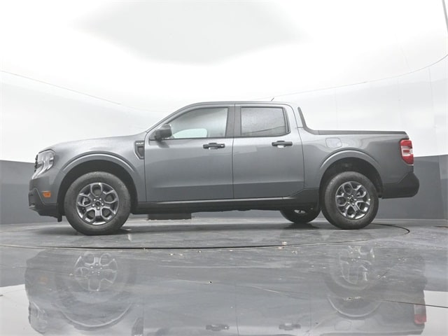 new 2025 Ford Maverick car, priced at $33,135