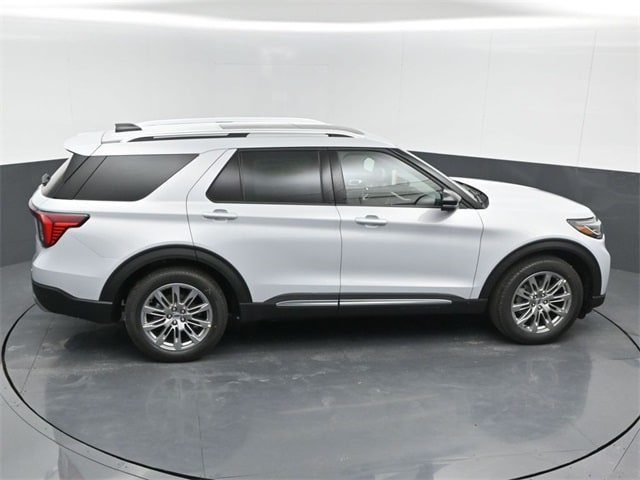 new 2025 Ford Explorer car, priced at $50,345