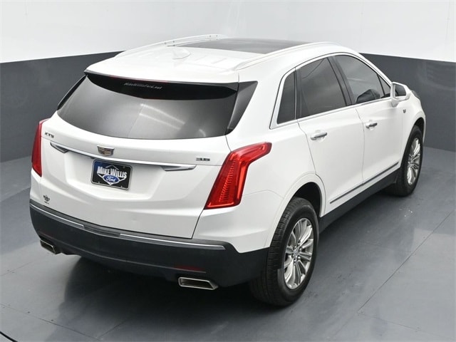 used 2019 Cadillac XT5 car, priced at $15,227